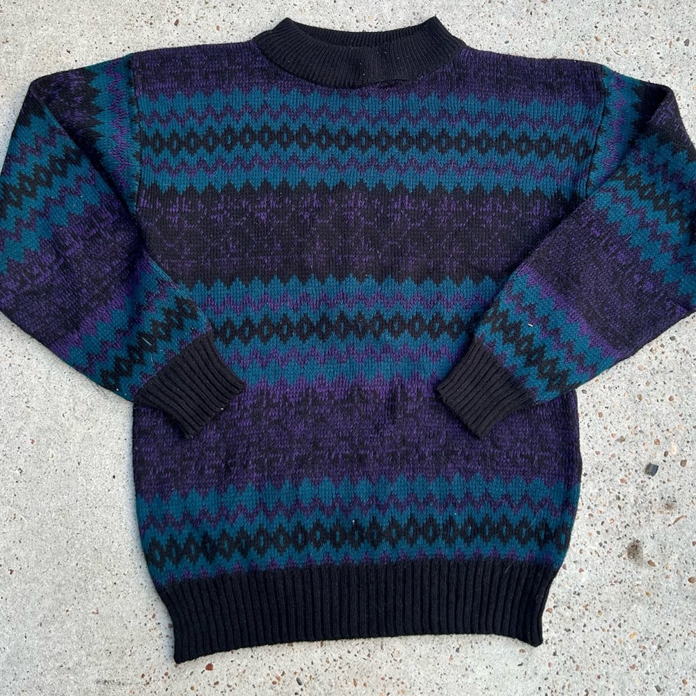 Men's Black and Purple Patterned Sweater